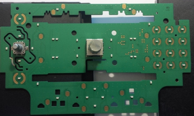 Datei:Djcd70platine.jpg